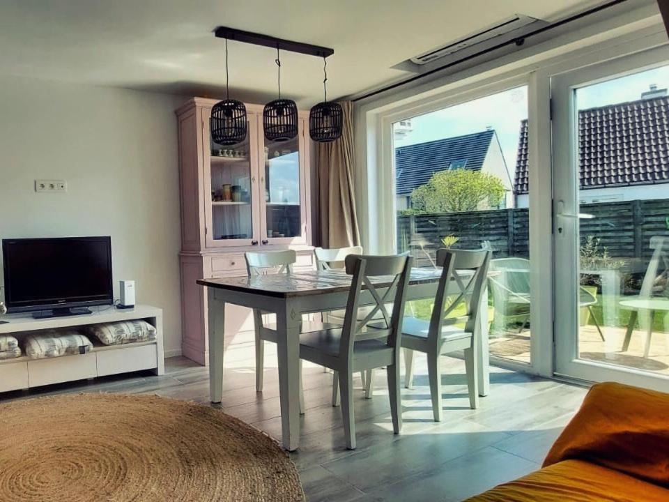 Salty - Vakantiehuisje Op De Grens Van Bredene-De Haan Exteriör bild